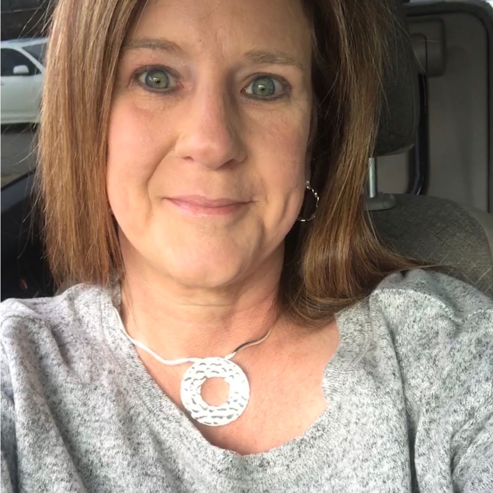 Meet your Posher, Jennifer